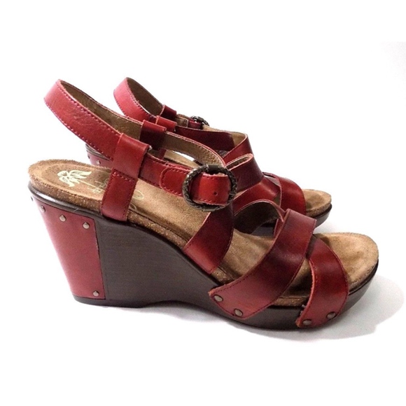 dansko frida wedge sandals